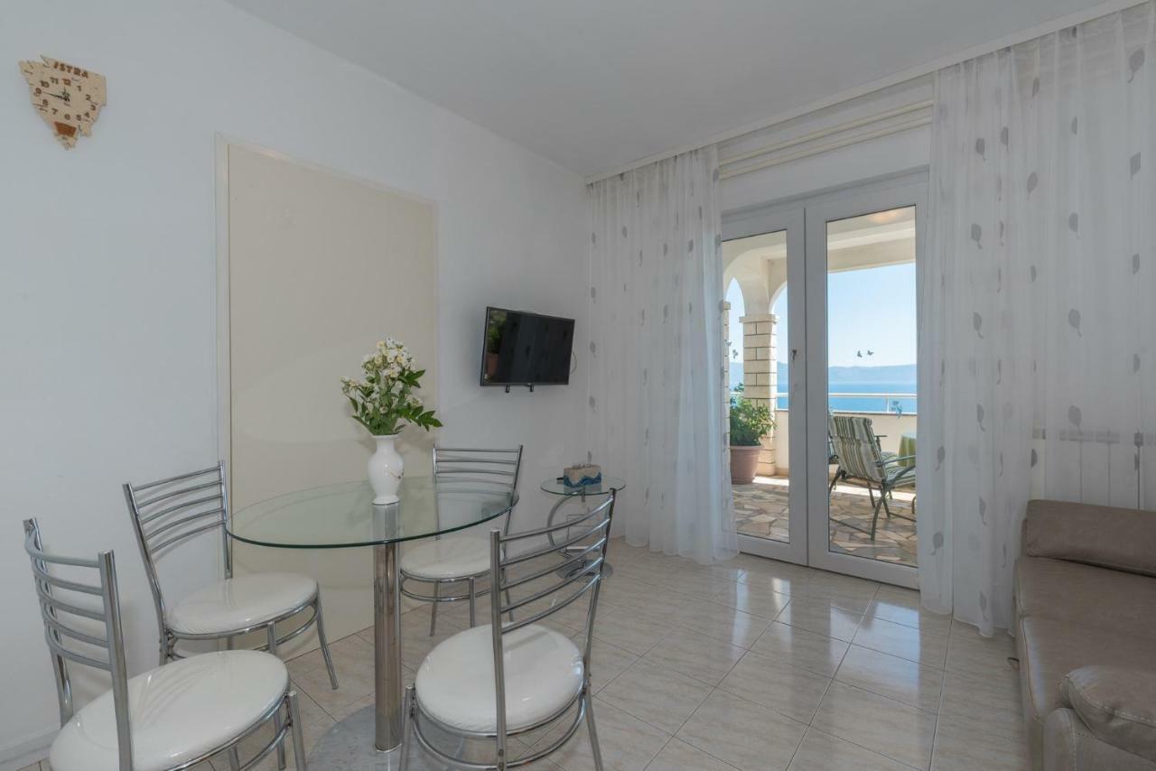 Apartments In Ravni/Istrien 30383 Dış mekan fotoğraf
