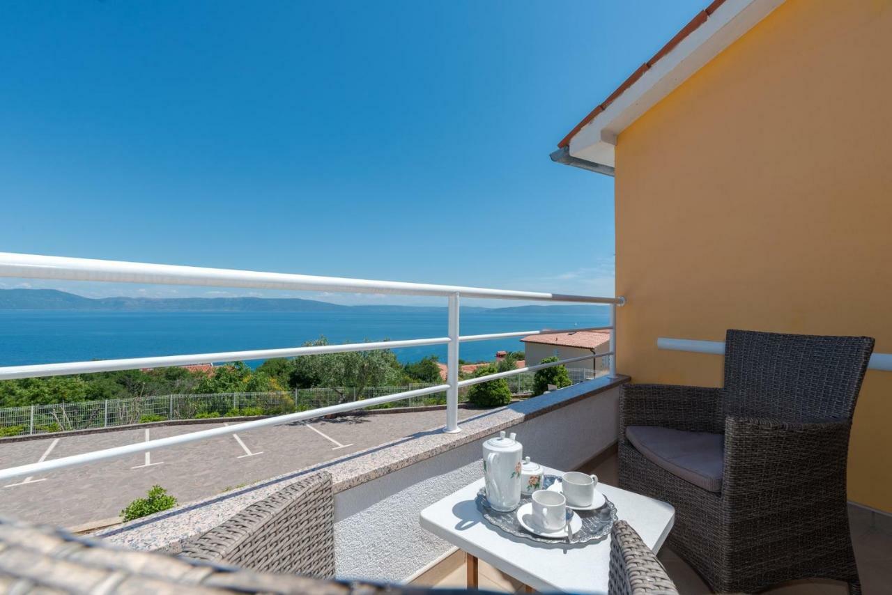 Apartments In Ravni/Istrien 30383 Dış mekan fotoğraf